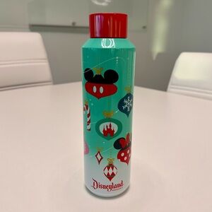 NEW STARBUCKS DISNEYLAND HOLIDAY ORNAMENTS STAINLESS STEEL WATER BOTTLE 20oz